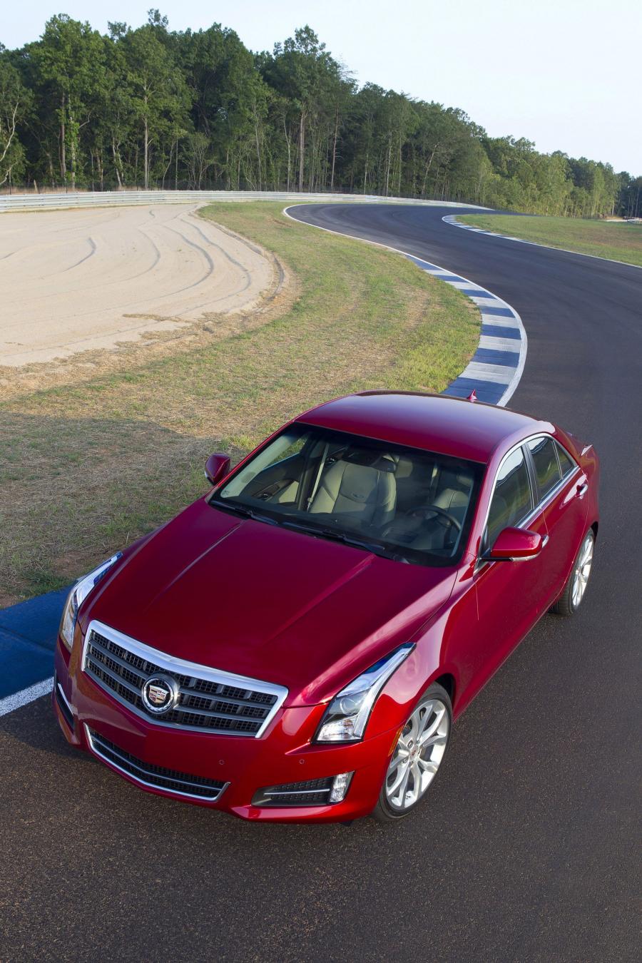 Cadillac ATS 2012 года  (фото 31 из 258)